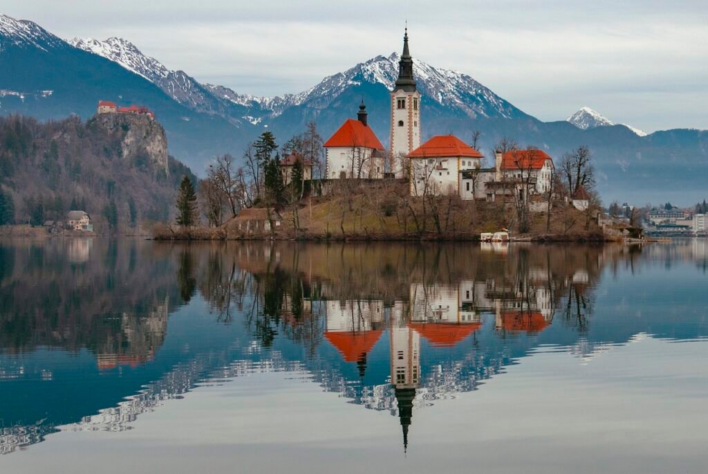 Slovenija